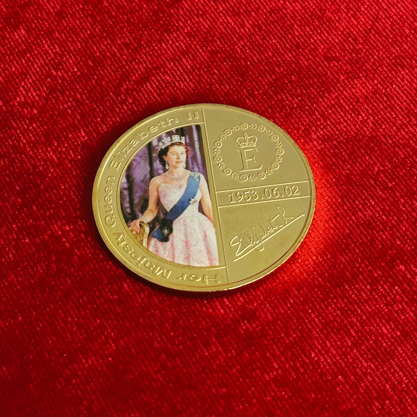 Queen Elizabeth II Gold Commemorative Coins with Gift Box